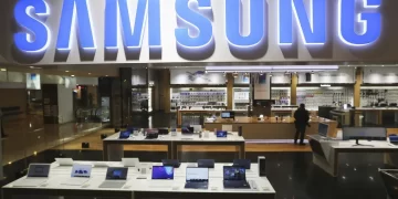 Chips drive highest Samsung Q2 profit since 2018, but demand cooling