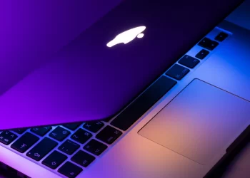 Microsoft releases tweet-size exploit for macOS sandbox escape bug