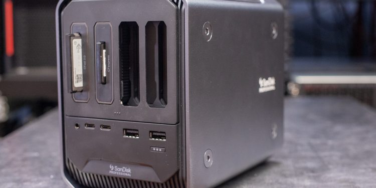 SanDisk PRO-DOCK 4-Bay Thunderbolt 3 Docking Station