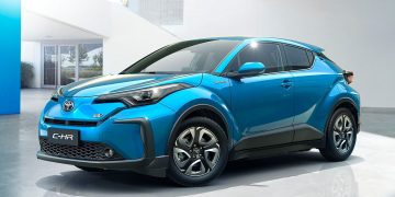Toyota unveils its first mass market hybrid car for India