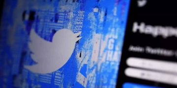 Twitter says it is not planning big layoffs