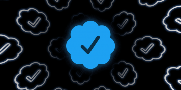 Verified Twitter accounts hacked to send fake suspension notices